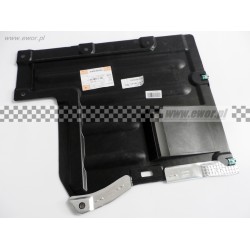 Osłona podwozia środkowa E82, E87, E90, E91, E92 (BMW oryginał-51757167421) Osłona podwozia środkowa E82, E87, E90, E91, E92 (BMW oryginał-51757167421)