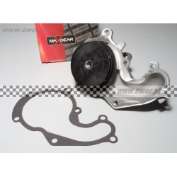 Pompa wody C-Max, Focus MK I/II, Mondeo MK IV, Galaxy, S-Max Tourneo Connect, 1.8 TDDi/TDCi (MAXGEAR-470017)
